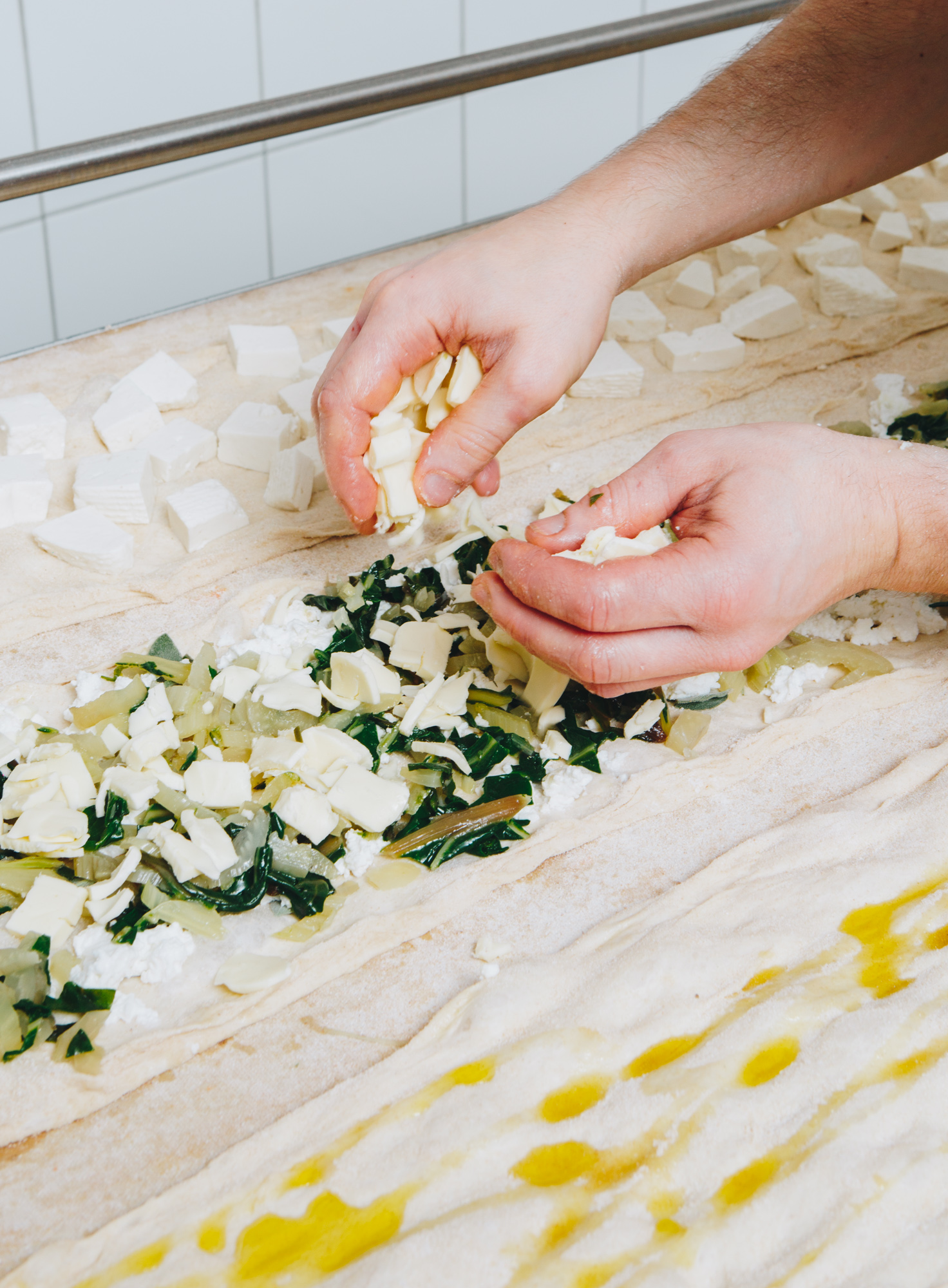 Spécialités salées Pizze et focacce à la coupe, fait à partir d'ingrédients de qualité. Fabrication dans notre Boulangerie Farina en Corse.